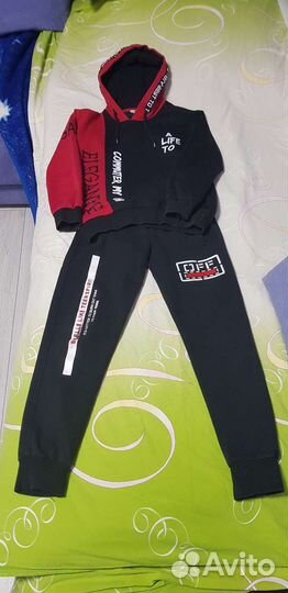 Спортивный костюм для мальчика 140