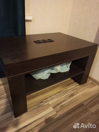 Журнальный столик