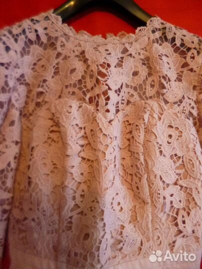 Новый с ажурной вставкой женский комбинезон 40 раз