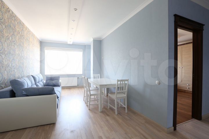 2-к. квартира, 57 м², 13/16 эт.