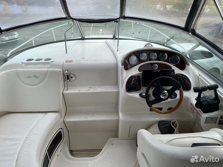 Катер Sea Ray 315 Sundancer