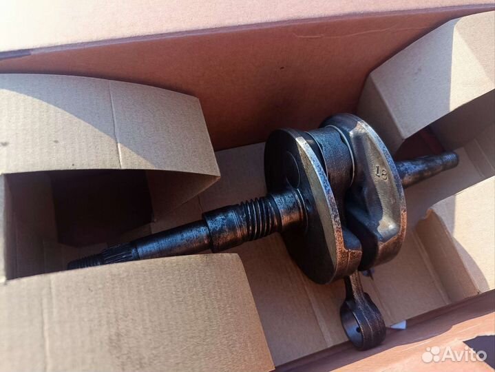 Коленвал на Honda dio 34