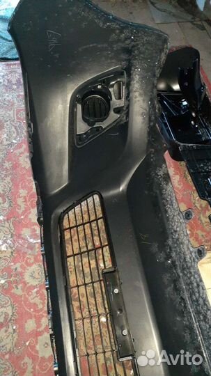 Передний бампер на тойоту Хайлюкс 2019гв