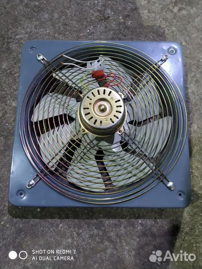 Вентилятор осевой 350мм