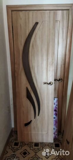 Дверь деревянная межкомнатная б/у