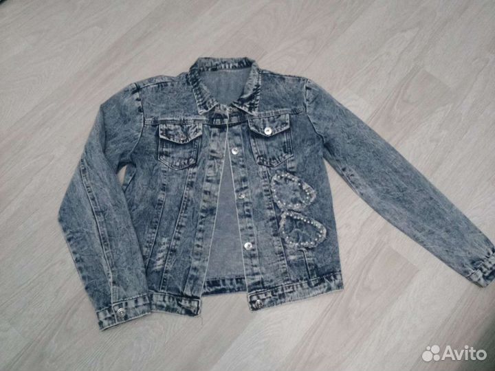 Куртка джинсовая на девочку