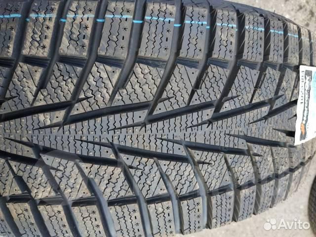 Hankook Winter I'Cept X RW10 275/55 R20 117T