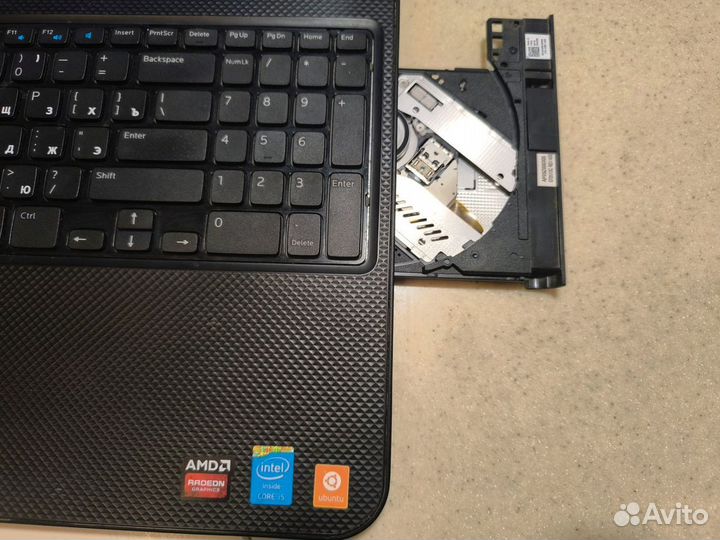 Ноутбук Dell Inspiron 3537 Core i5