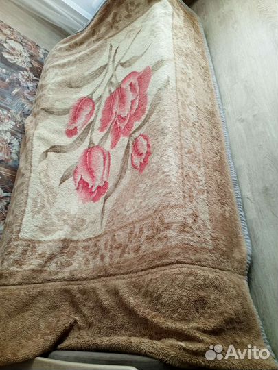 Покрывало на 2 х спальную кровать или диван