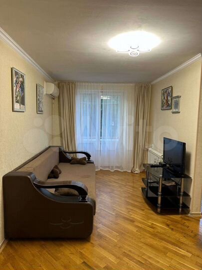 2-к. квартира, 42 м², 3/4 эт.