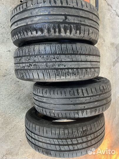 Goodyear EfficientGrip 20.5/55 R17 91V