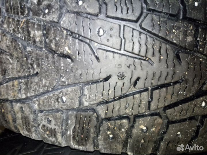 Nokian Tyres Hakkapeliitta 7 SUV 225/70 R16