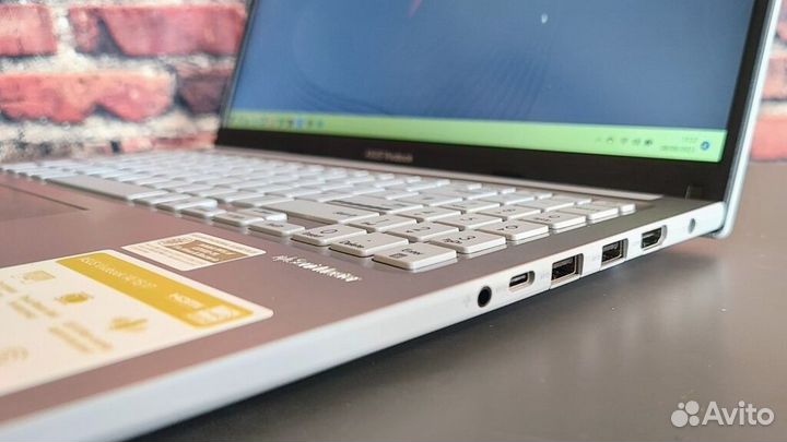 Новый Ноутбук asus Vivobook Go 15 E1504FA-BQ1079