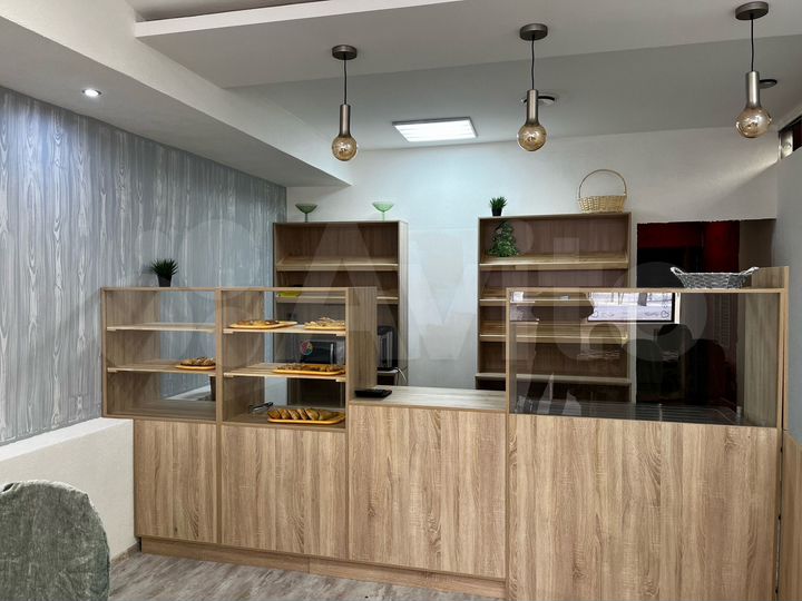 Торговое помещение, 170 м²