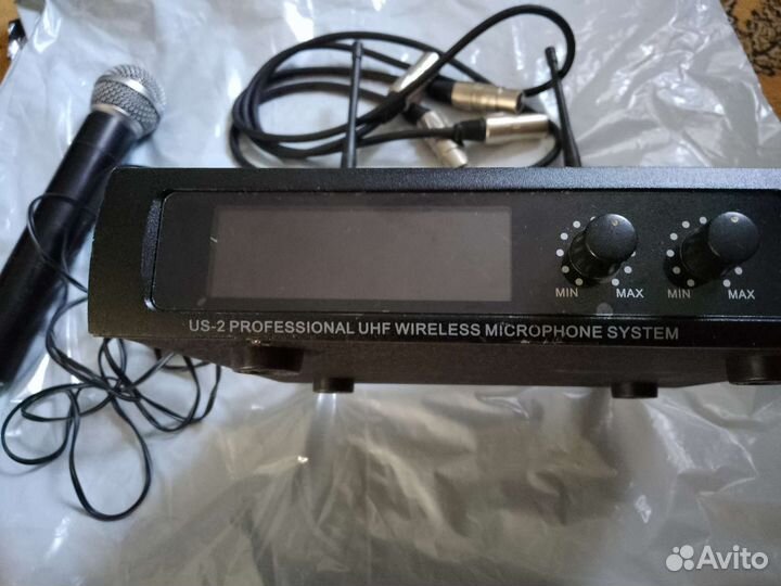Микрофонная радиосистема на один микрофон