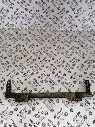 Нижняя рамка радиаторов Чери Вери А13