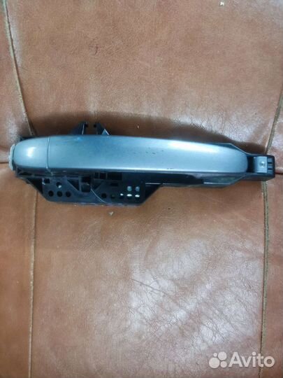 Ручка передней правой двери наружная LADA Vesta