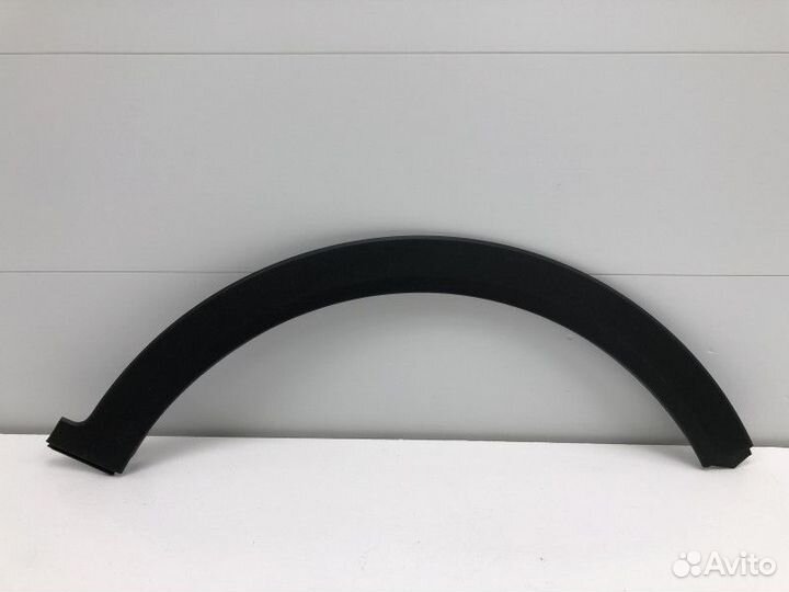 Накладка переднего крыла правого Hyundai Creta