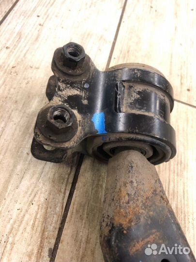 Рычаг подвески нижний Ford Focus 2 хетчбек 1.8