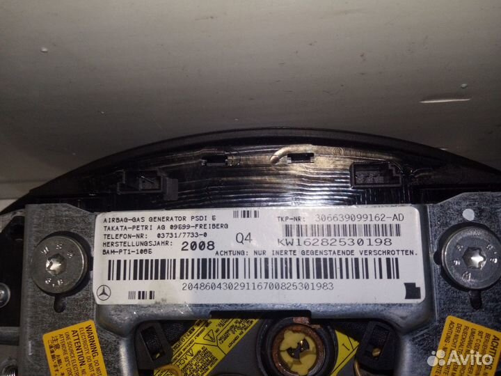 Подушка безопасности в рулевое колесо Mercedes-Ben