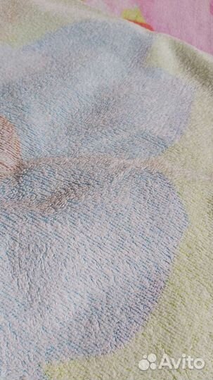 Большое махровое полотенце