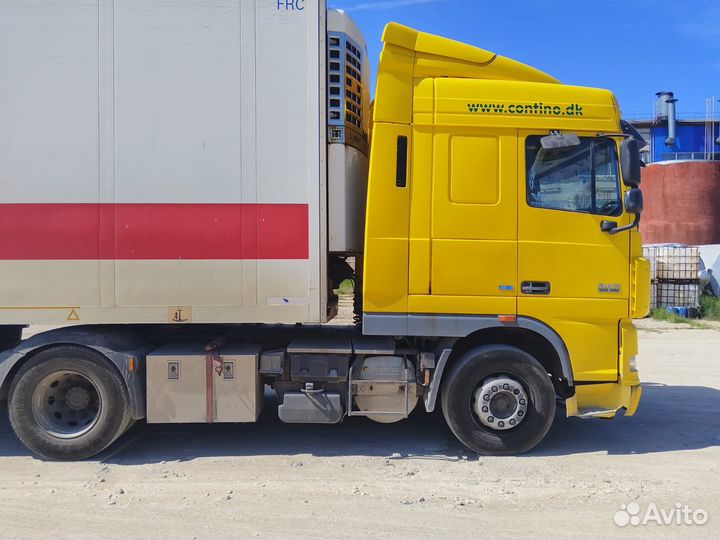 DAF XF 105.460 с полуприцепом, 2013