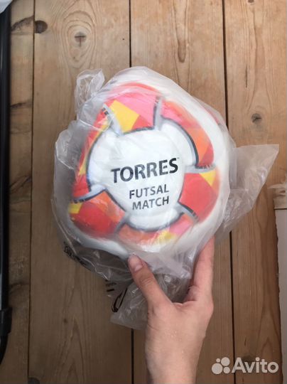 Футбольный мяч torres