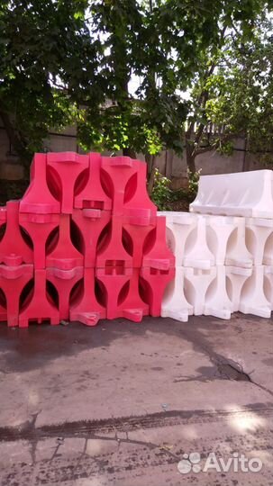 Барьер дорожный