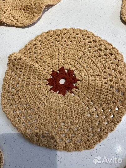 Салфетка вязаная