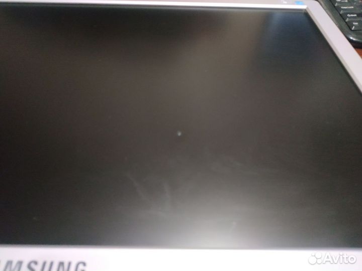 ЖК монитор Самсунг 19 дюймов