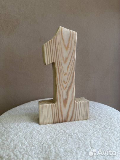 Цифры для фотозоны декор из дерева