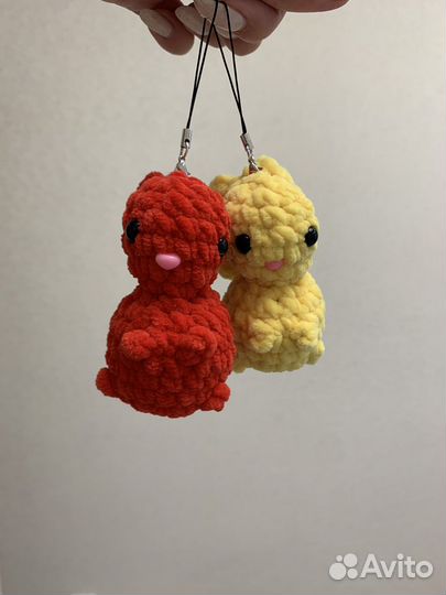 Брелки из плюшевой пряжи
