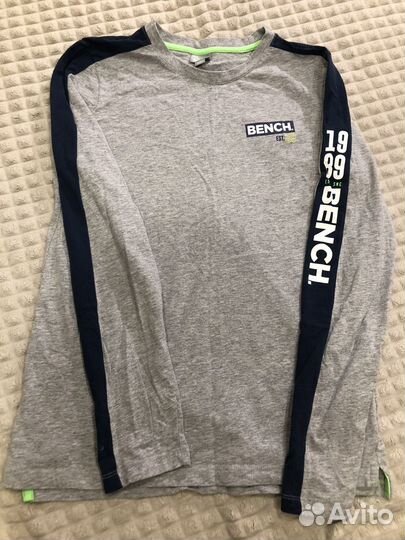 Тонкая кофточка Bench