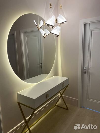 Зеркало на заказ по индивидуальным размерам