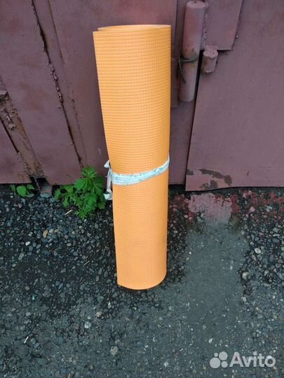 Коврик для йоги