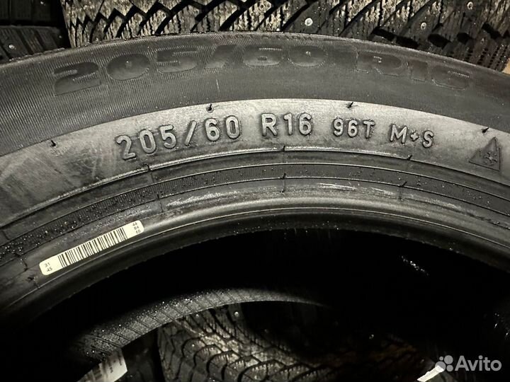 Pirelli Formula Ice 205/60 R16