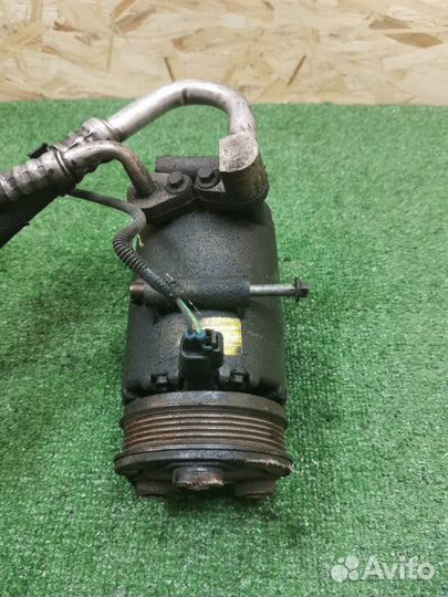 Компрессор кондиционера Ford Focus 2 1.6 shda 2008