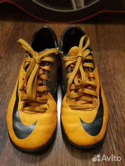Футзалки nike