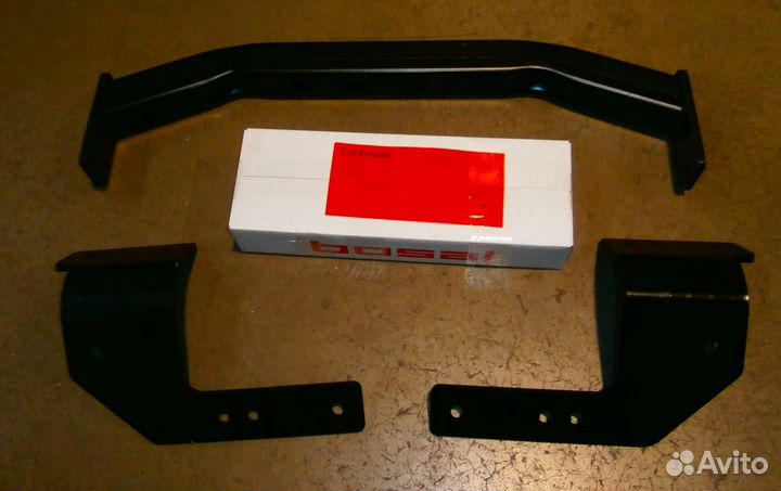 Фаркоп Тойота (Toyota) Land Cruiser 200 2007, Le