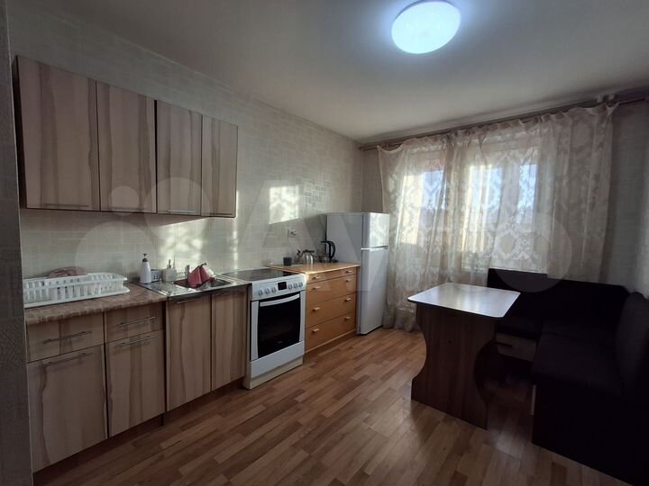 1-к. квартира, 42 м², 4/9 эт.