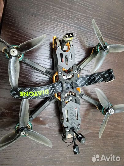 Diatone roma f5 fpv drone