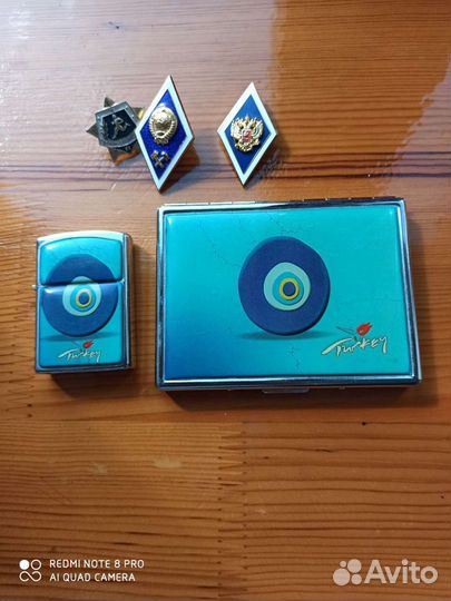 Значки (ромбы) ссср, комплект портсигар и зажигалк