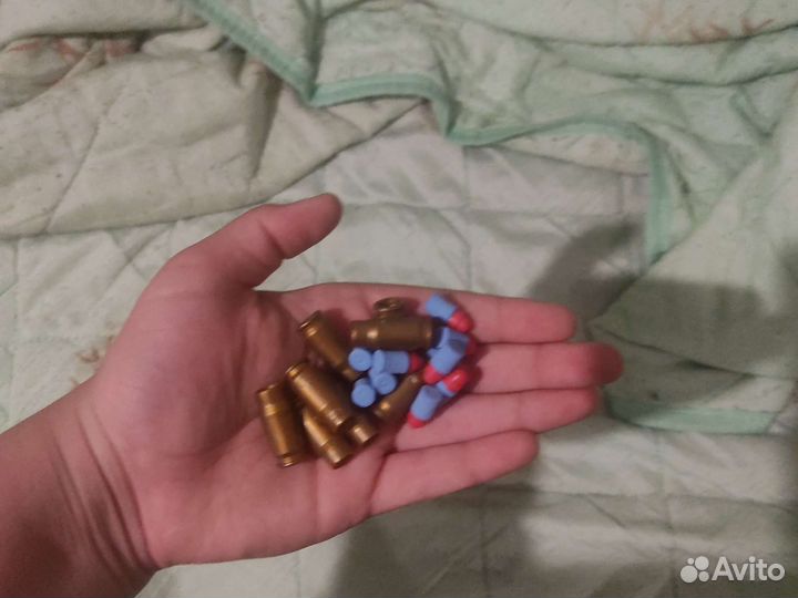 Игрушечный пистолет Nerf Desert Eagle с глушителем