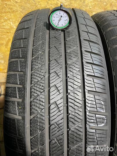 Vredestein QuaTrac Pro 235/60 R18