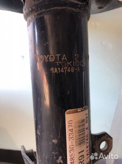 Тойота камри v50 Задний амортизатор