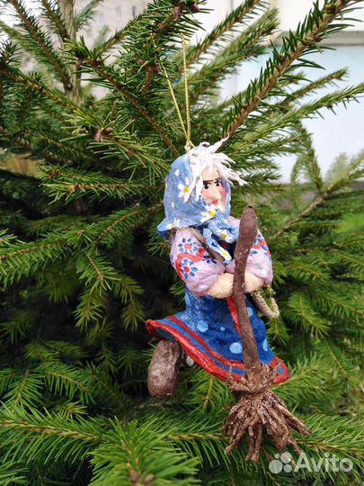 Новогодняя елочная игрушка из ватного папьемаше