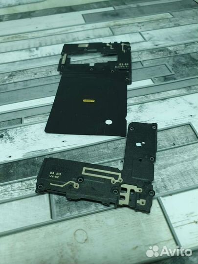 Samsung S10 на разбор