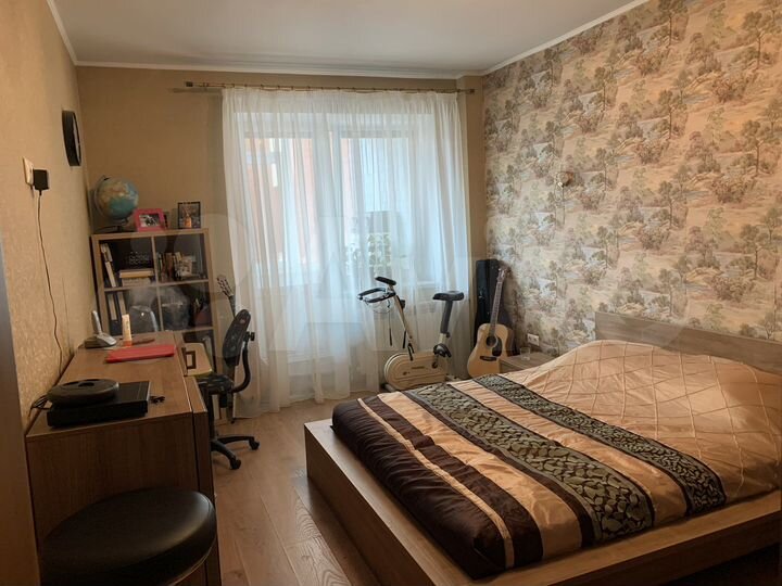 3-к. квартира, 104,3 м², 3/10 эт.