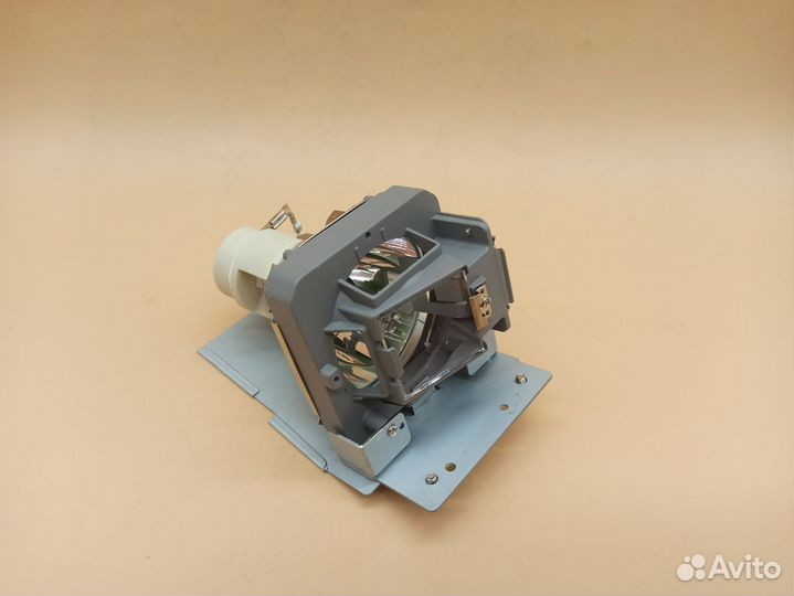 С дефектом 836348 Лампа для проектора
