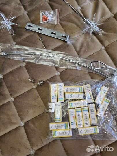 Люстра потолочная новая